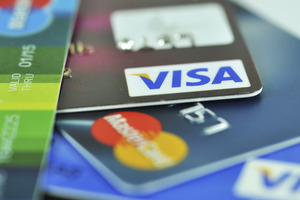 Yevropa Ittifoqi Visa va Mastercard’ga nisbatan monopoliyaga qarshi tekshiruvni boshladi — Bloomberg