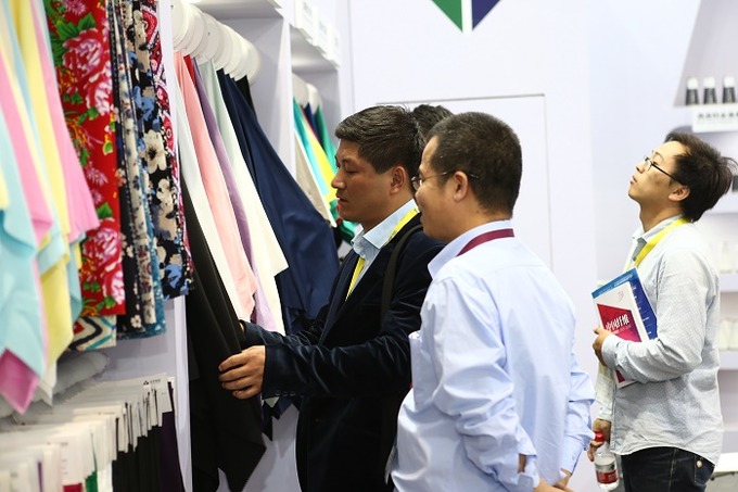 UzTrade заключила контракты на $2 млн на поставку текстиля в Китай