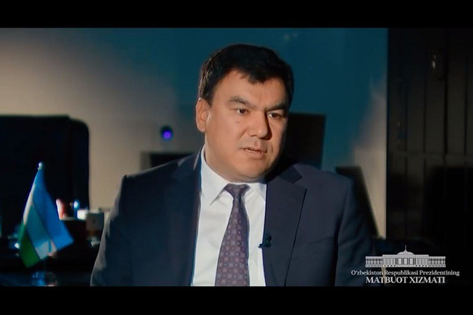 Азиз Абдухакимов