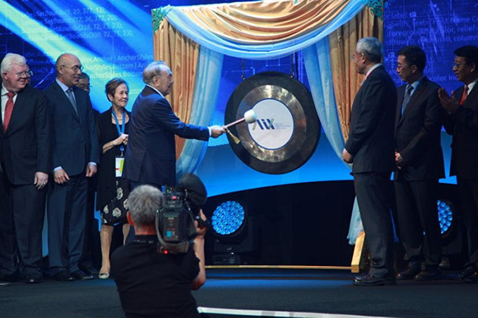 В Казахстане открылся Международный финансовый центр &laquo;Астана&raquo; &mdash; &laquo;страна внутри страны&raquo;