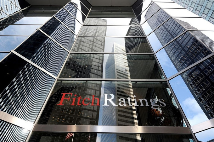 Карточки: Fitch присвоило Узбекистану кредитный рейтинг «BB-». Что это означает и зачем это нужно?