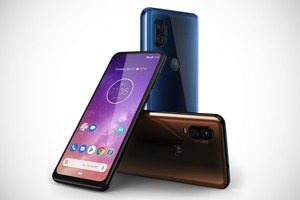 Kinematografik displey va 48 megapikselli kameraga ega Motorola One Vision taqdim etildi