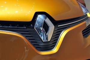 Renault хочет начать поставки автомобилей в Узбекистан
