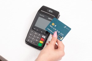 Госдоля в платёжной системе Humo перейдёт от Центробанка к АУГА