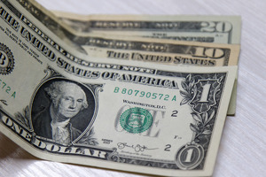 Dollar kursi yana ko‘tarildi
