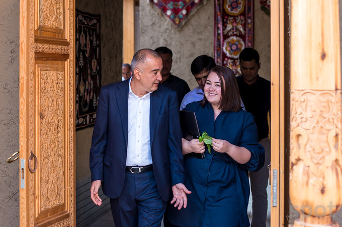 Ular seks videolarini internetga joylashtirdilar