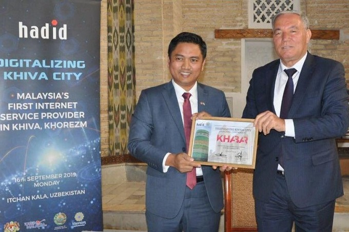 Малайзийская компания начала внедрять Wi-Fi в Хиве