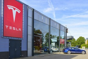 Tesla может наладить выпуск электромобиля за 25 тысяч евро
