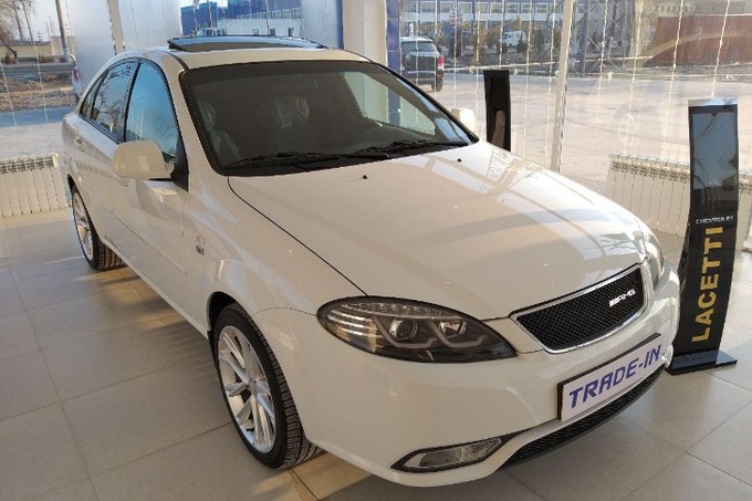 За 3,5 месяца более 400 человек обменяли старые авто на новые