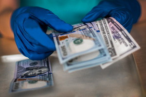 Объём торгов с иностранной валютой в декабре обновил месячный рекорд