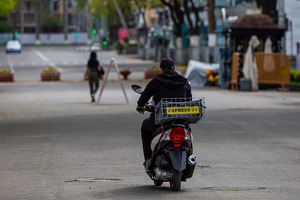 Oʻzbekistonda aprel oyida “dostavka” xizmatining narxlari oshgan