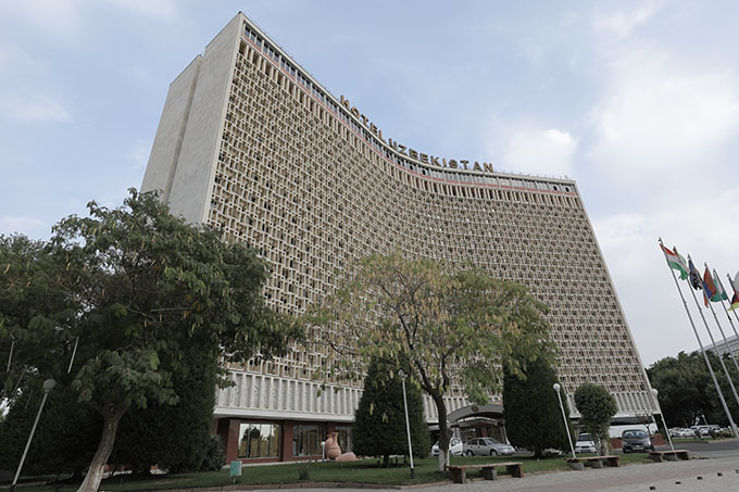 Государство продало свою долю в гостинице «Узбекистан»