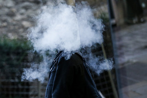 Узбекистан назвали одной из самых некурящих стран региона с высоким акцизом на табак