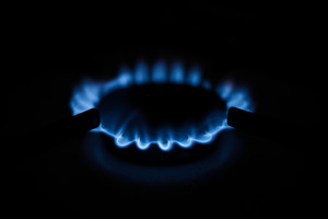 15-iyuldan tabiiy gaz va elektrning yangi narxlari tasdiqlandi