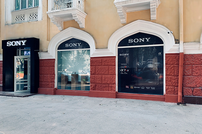 Sony открывает первый специализированный шоурум фототехники в Ташкенте