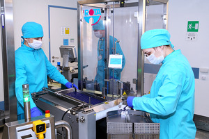 В Казахстане началось производство российской вакцины от коронавируса