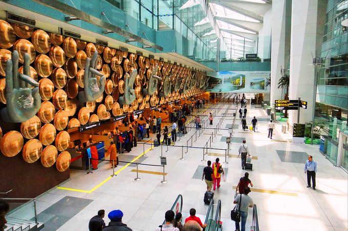 Dehli aeroportida onlayn-so‘rovnoma to’ldirish joriy etildi