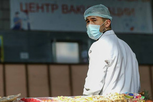 В Казахстане вводится обязательная вакцинация в коллективах