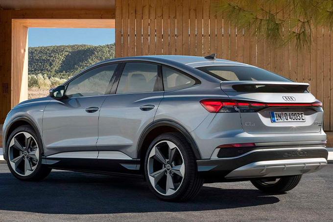 “Audi” kompaniyasi yangi turdagi yo‘ltanlamas elektromobillarni taqdim etdi