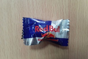 Red Bull tovar belgisidan noqonuniy foydalanganlik uchun javobgarlik belgilandi