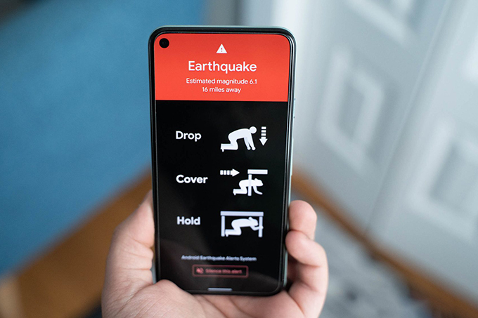 “Google” oʻzbekistonliklar uchun yer silkinishini aniqlovchi funksiyani ishga tushirdi. Uni qanday yoqish kerak