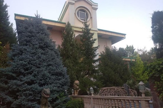 БПИ выставило на аукцион особняк у Чарвака за 7,7 млрд сумов