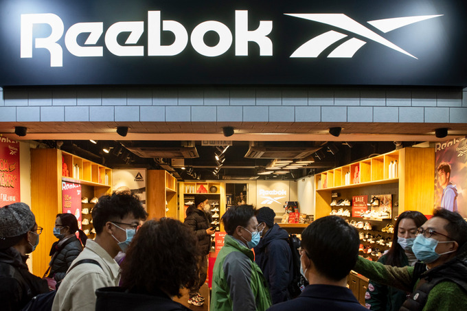 Reebok Adidas tarkibidan chiqariladi
