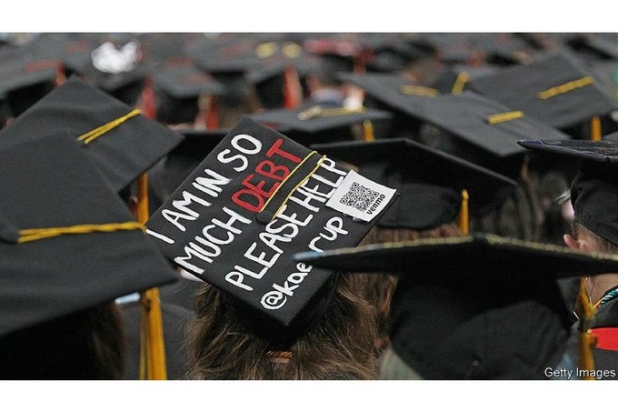 Amazon и другие компании оплатят сотрудникам обучение в вузах