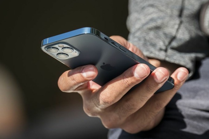 Apple может представить iPhone 14 уже в начале сентября — Bloomberg