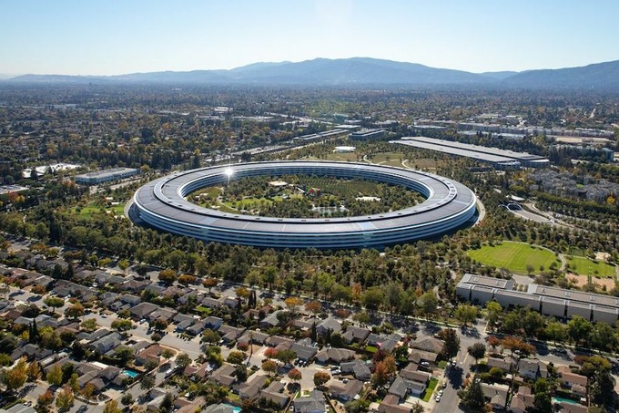 Штаб-квартира Apple в Купертино