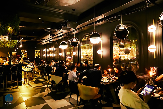 В Ташкенте открылся ресторан, подходящий для бизнес-встреч и романтических вечеров