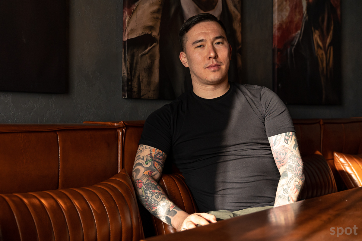 Анна Попплуэллдің жалаңаш суреті