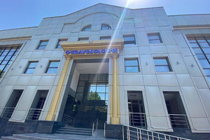Здание Госкомгеологии в центре Ташкента ушло с торгов за 124 млрд сумов