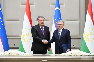 О чём договорился Шавкат Мирзиёев с Эмомали Рахмоном в ходе визита