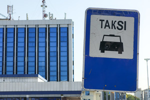 За три месяца легализовались свыше 50 тысяч частных извозчиков