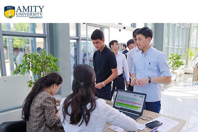 Университет Амити продолжает прием абитуриентов на 2022−2023 учебный год