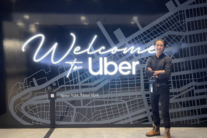 O‘zbekistonda dasturlashga qiziquvchilar ko‘p, lekin o‘rgatuvchi yo‘q — Uber’da faoliyat yurituvchi Darxon Mamataliyev hikoyasi