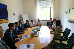 В Ферганской области будет налажена сборка немецкого медоборудования