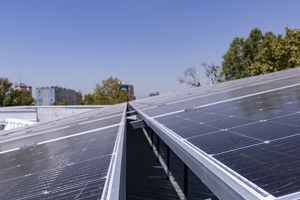 Президент утвердил строительство двух фотоэлектрических станций