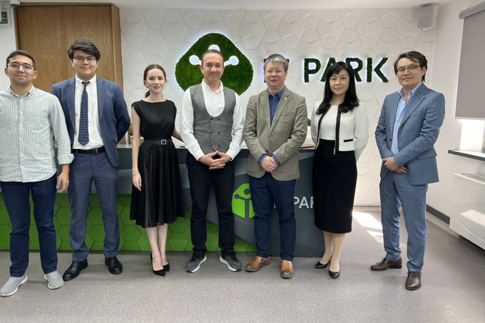 В Узбекистане более 10 млн пользователей Facebook и Instagram