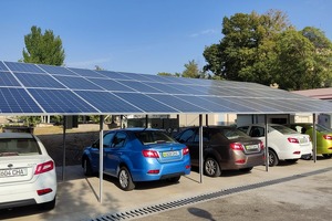Toshkentda elektromobillarni quyosh energiyasida zaryadlovchi qurilma ishga tushirildi