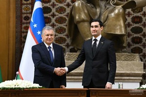 Туркменистан поможет Узбекистану с транзитом через порт Туркменбаши