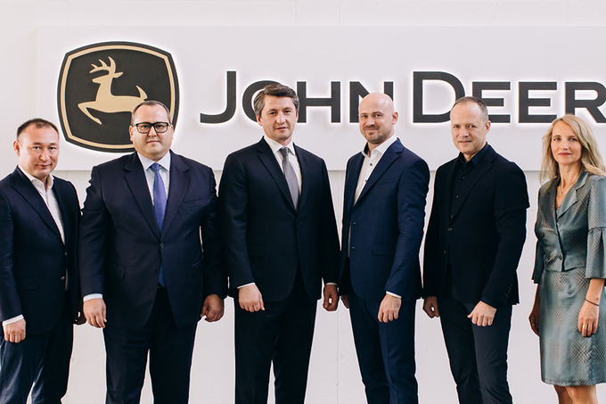UzAuto будет сотрудничать с крупным производителем сельхозтехники John Deere