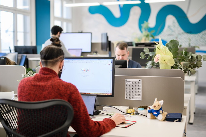 Moskvada bo‘sh turgan ofis xonalari soni ortib bormoqda, ularga bo‘lgan talab esa aksincha — РБК