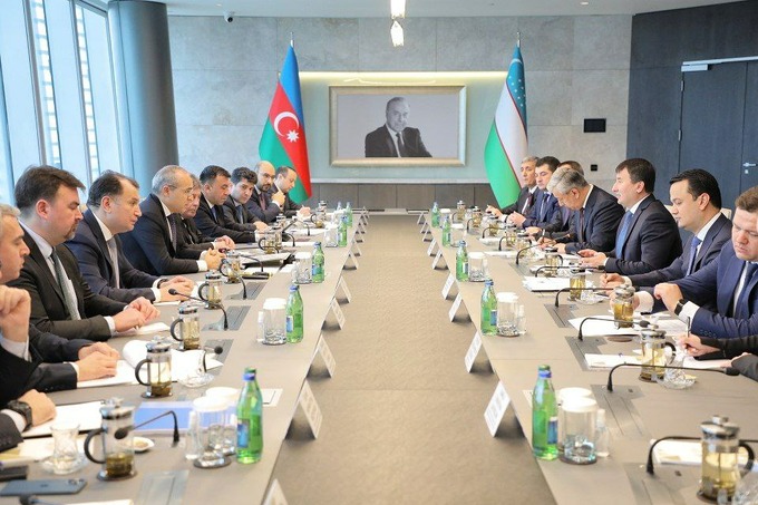 Узбекистан и Азербайджан планируют создать совместный инвестфонд