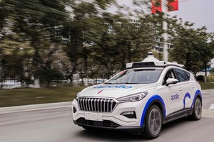 Xitoyda haydovchisiz robot-taksi xizmati vaqti uzaytirildi