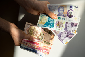 O‘zbek so‘mi dunyodagi eng zaif valyutalar reytingida yettinchi o‘rinni egalladi