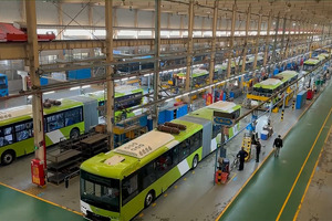 Китайская King Long отправила первые автобусы-«гармошки» в Ташкент