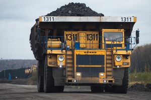 Президент предложил производить карьерную технику БелАЗа в Узбекистане