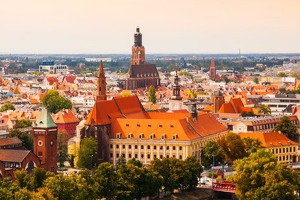 Polsha hukumati magistratura uchun grant dasturiga arizalar qabul qilmoqda